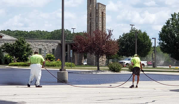 Sealcoating Parking Lots | Asphalt Paving Contractor Wisconsin